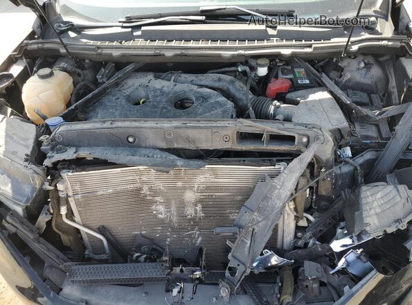 2FMPK4J96JBC21062 2018 FORD EDGE Black ძრავის განყოფილების ხედი
