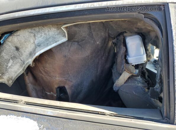 2G1105SA1J9137360 2018 CHEVROLET IMPALA Burn Widok tylnych siedzeń