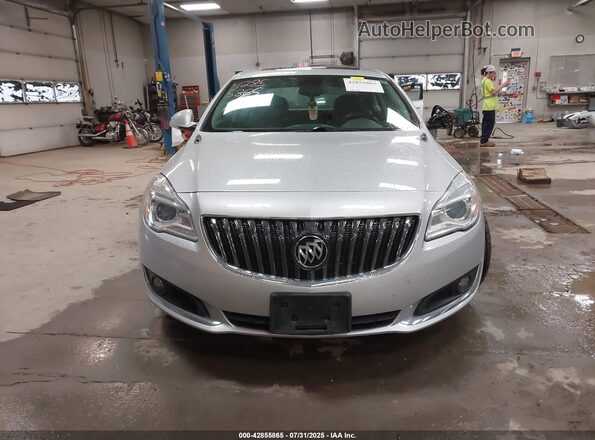 2G4GL5EXXH9197815 2017 BUICK REGAL Silver Սարքավորումների վահանակի տեսք