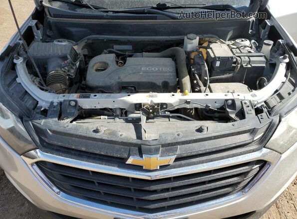 2GNAXSEV3J6271764 2018 CHEVROLET EQUINOX Silver Widok komory silnika