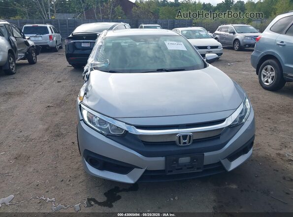 2HGFC2F86JH527467 2018 HONDA CIVIC Silver Вид щитка приладів