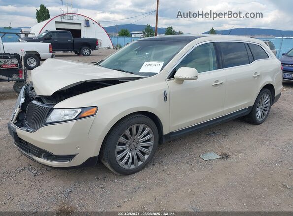 2LMHJ5AT7GBL00519 2016 LINCOLN MKT Cream Front left