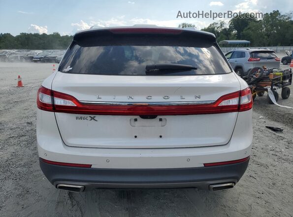 2LMPJ6LR6JBL40312 2018 LINCOLN MKX White Vista trasera