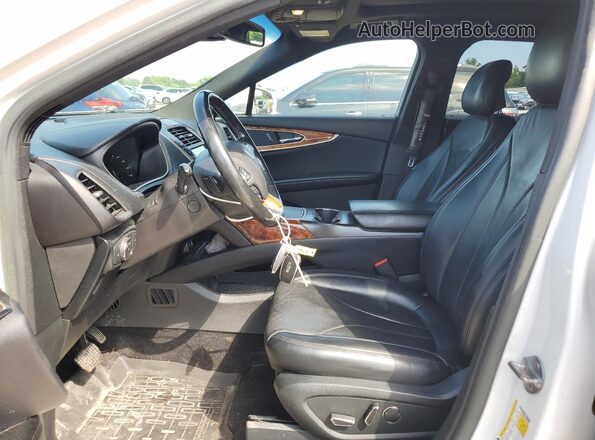 2LMPJ8LPXJBL18291 2018 LINCOLN MKX White Vista interior delantera