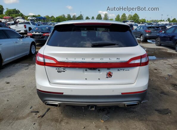2LMPJ8LPXJBL18291 2018 LINCOLN MKX White Vista trasera