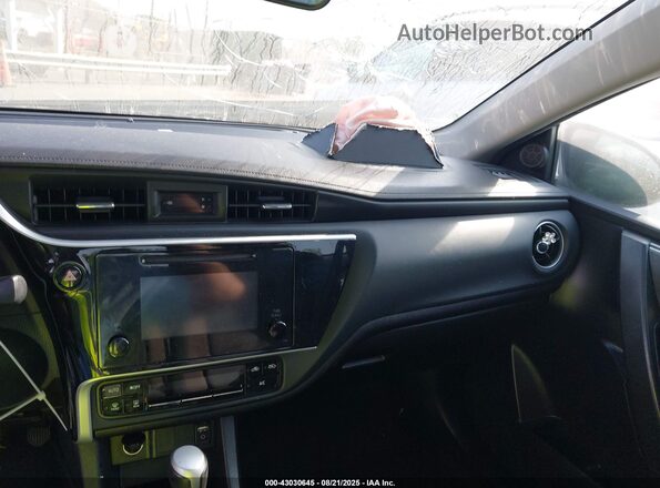 2T1BURHE0JC010603 2018 TOYOTA LL Белый 