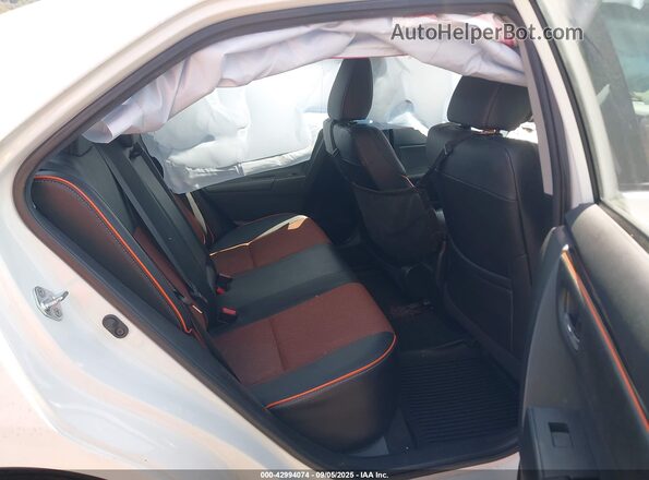 2T1BURHE0JC118784 2018 TOYOTA LL White VIN sticker view