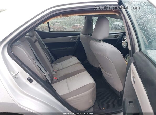 2T1BURHE8JC004399 2018 TOYOTA LL Серебряный Вид наклейки с VIN-кодом