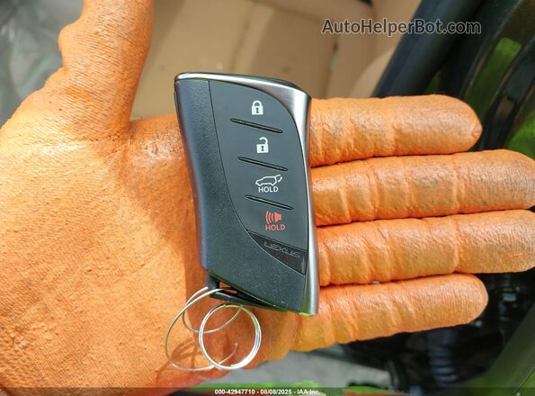 2T2GDCAZ0SC026216 2025 LEXUS NX 250 Green Dashboard view