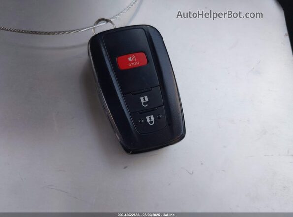 2T3P1RFV6PC348086 2023 TOYOTA LE Белый Вид панели приборов