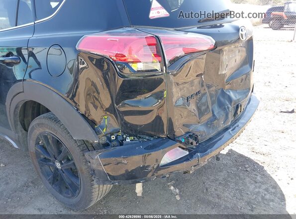 2T3RFREVXJW722524 2018 TOYOTA RAV4 Black Դիմացի տեսք