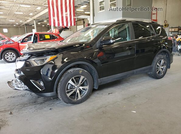 2T3RFREVXJW736469 2018 TOYOTA RAV4 Черный Передняя левая четверть