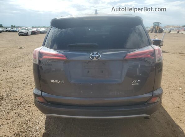 2T3RFREVXJW795666 2018 TOYOTA RAV4 Gray Вид ззаду