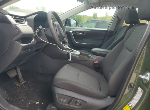 2T3UWRFV4RW188764 2024 TOYOTA RAV4 Зеленый Вид салона спереди