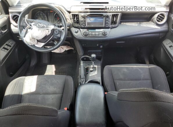2T3WFREV6JW407299 2018 TOYOTA RAV4 Silver Widok deski rozdzielczej