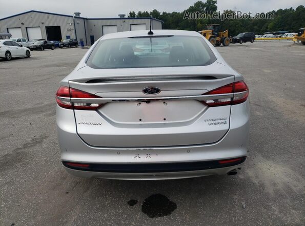 3FA6P0RU4JR128504 2018 FORD FUSION Silver Widok wnętrza z przodu