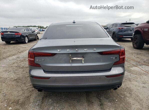 7JRA22TK1LG033240 2020 VOLVO S60 Серебряный Вид салона спереди