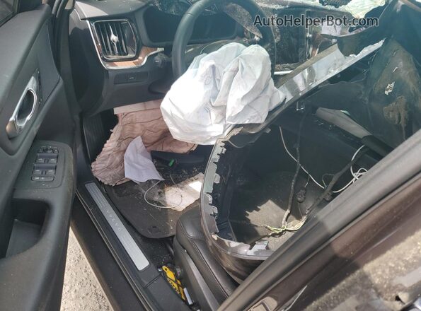 7JRL12TL1RG282490 2024 VOLVO S60 Угольный Вид щитка приборов