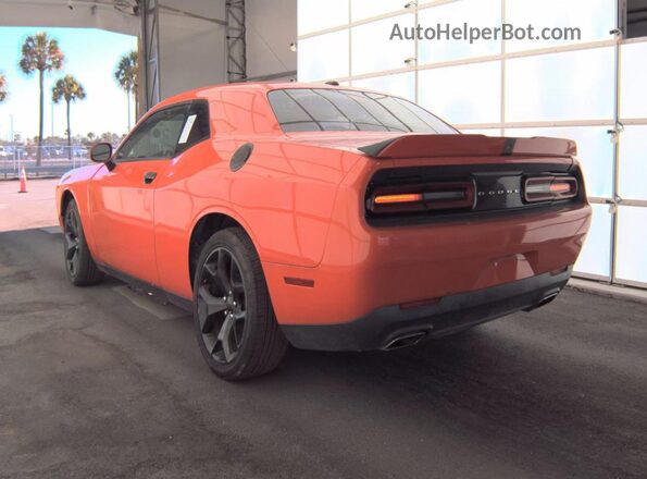 2C3CDZAG8JH235930 2018 DODGE CHALLENGER Orange წინა მარჯვენა