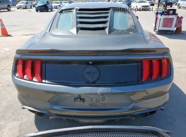 1FA6P8CF6J5154405 2018 FORD MUSTANG Gray Front interior view