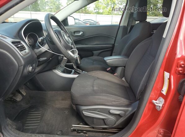 3C4NJCAB3JT212898 2018 JEEP COMPASS Red Вид салону спереду