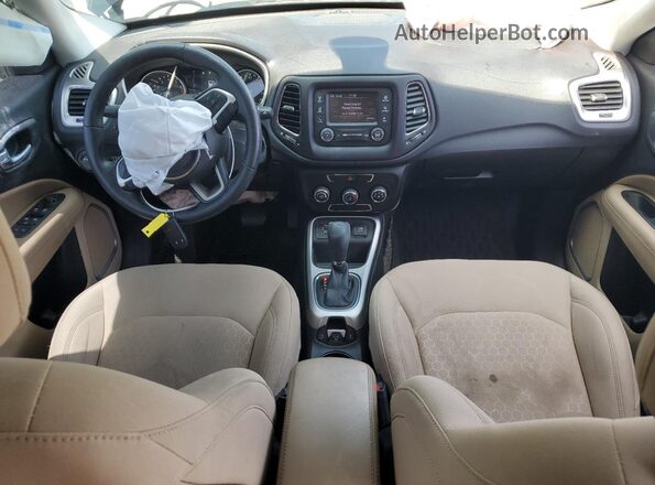 3C4NJCAB6JT123097 2018 JEEP COMPASS Blue Dashboard view