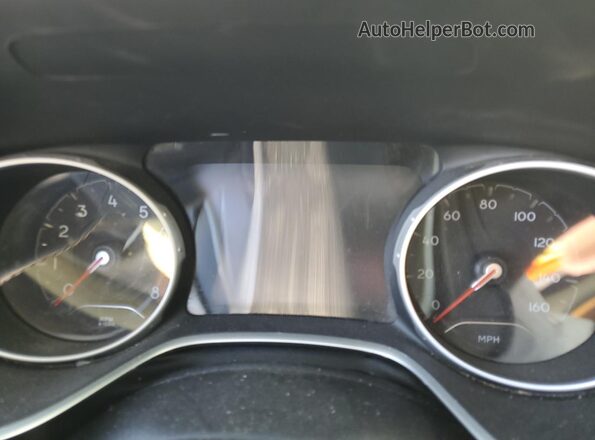 3C4NJDBB0JT396105 2018 JEEP COMPASS Серебряный Вид щитка приборов