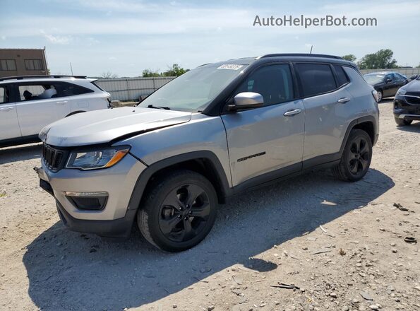 3C4NJDBB1JT314141 2018 JEEP COMPASS Silver წინა მარცხენა ხედი სამი მეოთხედიდან