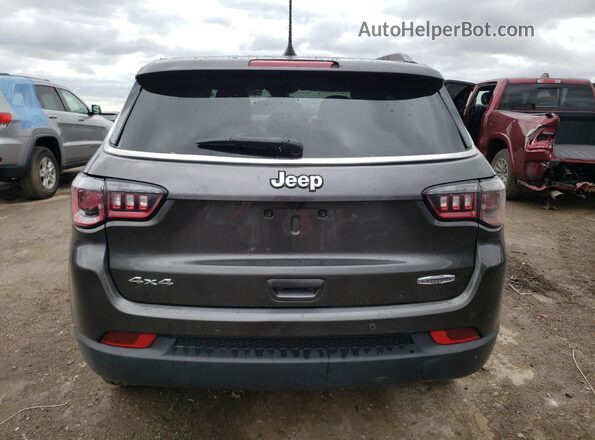3C4NJDBB3JT392453 2018 JEEP COMPASS Gray Vista trasera