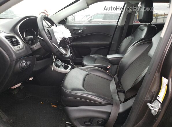3C4NJDBB3JT392453 2018 JEEP COMPASS Gray Vista interior delantera