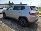 2018 Jeep Compass Latitude Silver vin: 3C4NJDBB5JT256650