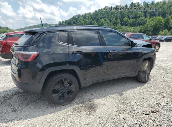 3C4NJDBB5JT394947 2018 JEEP COMPASS Black Tył prawy