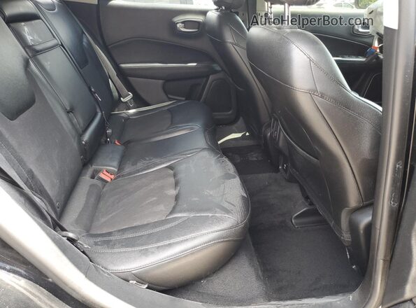 3C4NJDBB5JT394947 2018 JEEP COMPASS Black Widok wnętrza z tyłu