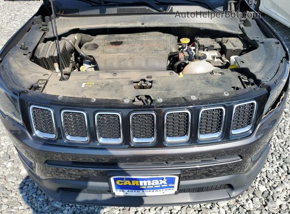 3C4NJDBB6JT153222 2018 JEEP COMPASS Gray Vista del compartimento del motor
