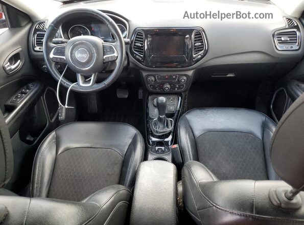 3C4NJDBB8JT453571 2018 JEEP COMPASS Red Dashboard view