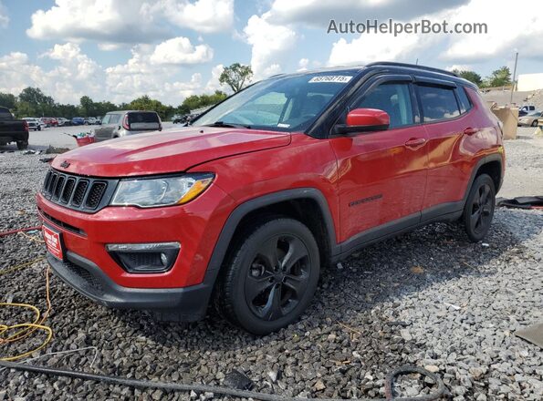 3C4NJDBB8JT453571 2018 JEEP COMPASS Red Front left
