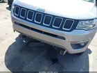 2018 Jeep Compass Latitude 4x4 Silver vin: 3C4NJDBBXJT417493