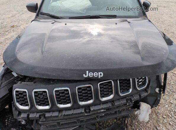 3C4NJDBN6ST517800 2025 JEEP COMPASS Black უკანა სალონის ხედი