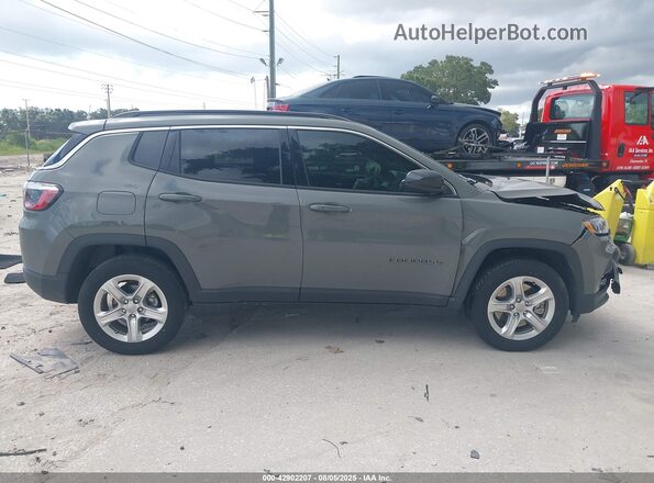 3C4NJDBN9PT503638 2023 JEEP COMPASS Серый Вид задней части салона