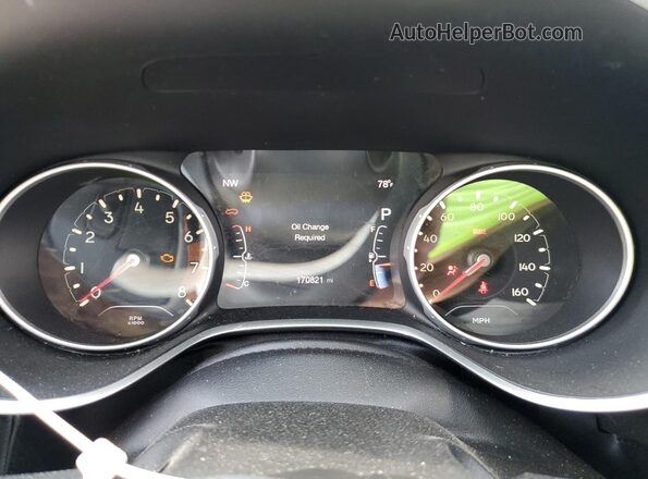 3C4NJDCBXJT458091 2018 JEEP COMPASS Черный Вид щитка приборов