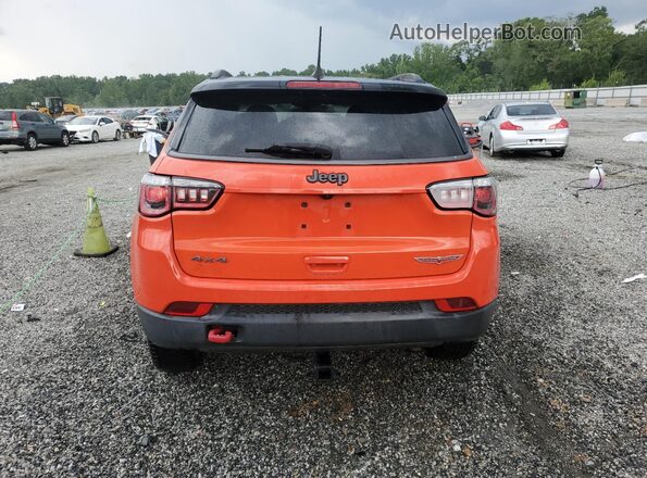 3C4NJDDB0JT128653 2018 JEEP COMPASS Orange Հետևի տեսք