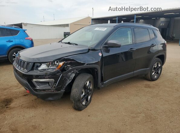 3C4NJDDB8JT207469 2018 JEEP COMPASS Черный Передняя левая четверть