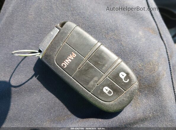 3C4PDCAB5JT236992 2018 DODGE JOURNEY Красный Вид панели приборов