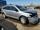 2018 Dodge Journey Se Серебряный vin: 3C4PDCABXJT490973