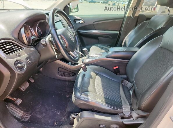 3C4PDCGG5JT276993 2018 DODGE JOURNEY White Widok wnętrza z przodu