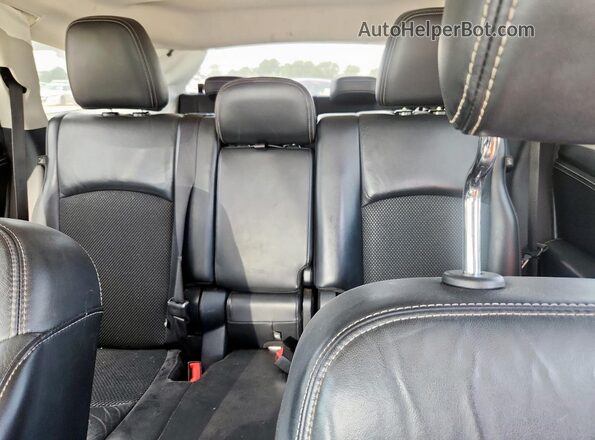 3C4PDCGG5JT276993 2018 DODGE JOURNEY White Widok tylnych siedzeń