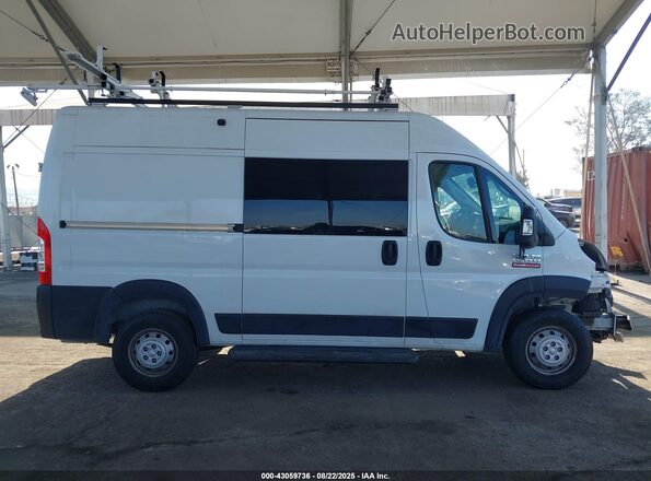 3C6LRVBG5NE107156 2022 RAM PROMASTER 1500 Белый Панорамный вид салона 360°
