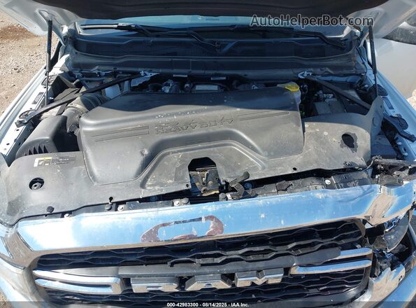 3C6UR5CL7RG356570 2024 RAM 2500 Белый Вид сзади
