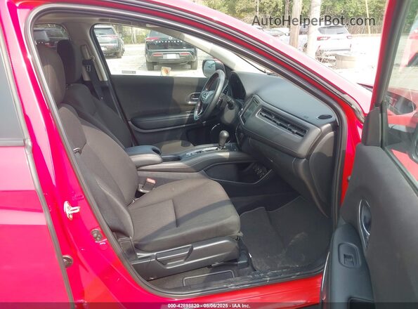 3CZRU6H55JM717517 2018 HONDA HR-V Red Widok wnętrza z przodu