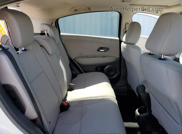3CZRU6H56JM729370 2018 HONDA HR-V White უკანა სალონის ხედი